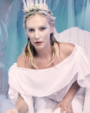 Mona Wales Narnia Jadis The White Witch VR Cosplay X 11