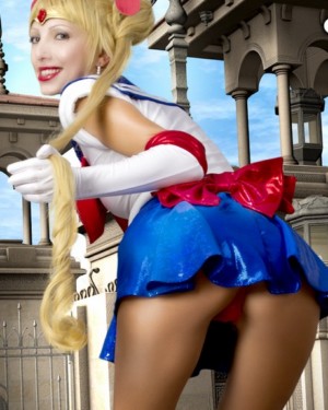 Leyla Sailor Moon Cosplay Erotica 4