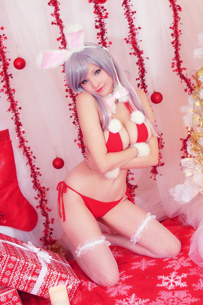 Hidori Rose Christmas Bunny 1 scaled