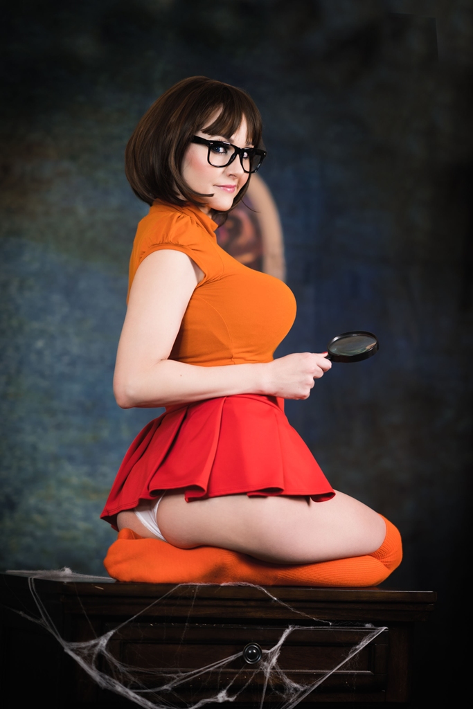 Angie Griffin Velma Dinkley 13