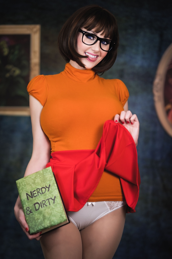Angie Griffin Velma Dinkley 19