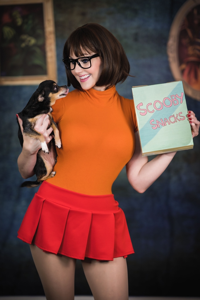 Angie Griffin Velma Dinkley 25