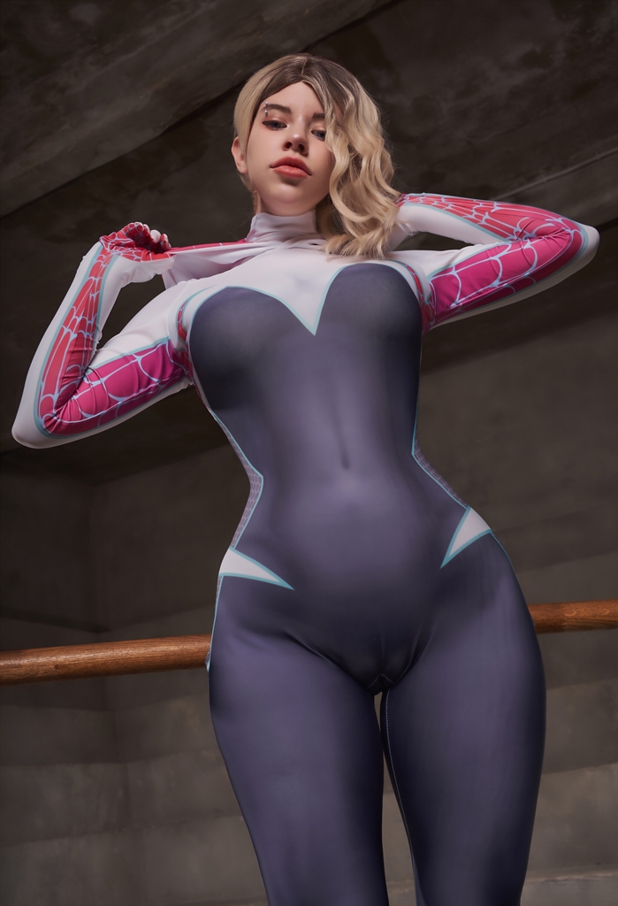Voezacos Spider Gwen 6