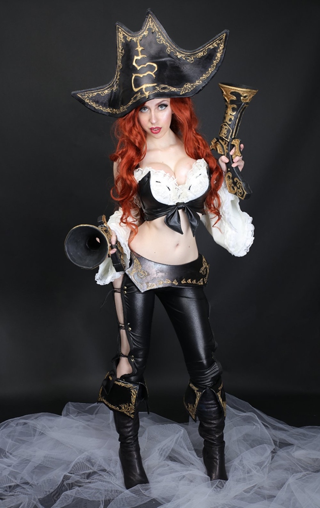 Lucy Lein Miss Fortune 10