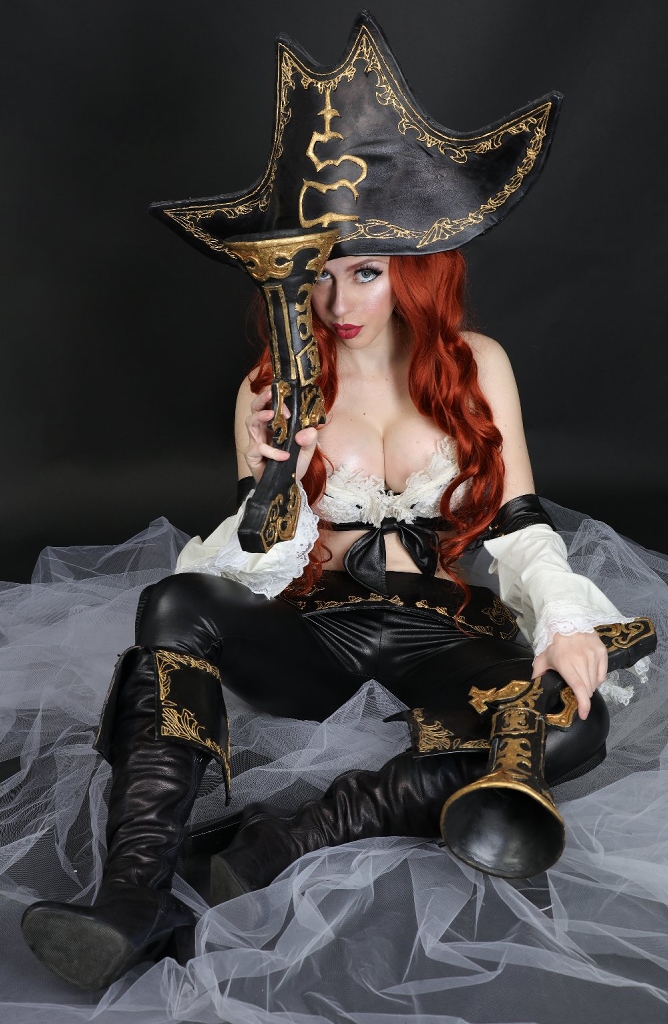 Lucy Lein Miss Fortune 6