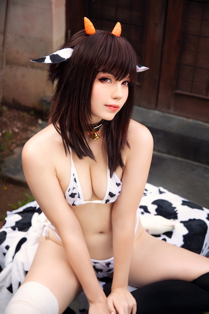 CatiCornplay Megumin Cow 14