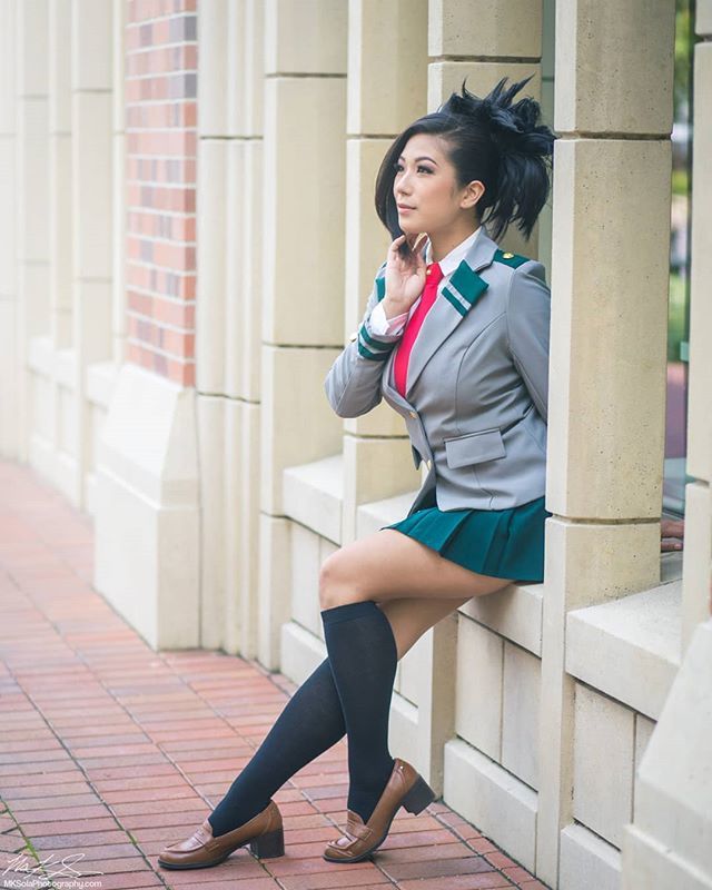 My Hero Academia Sexy Momo Cosplay - Rian Synnth