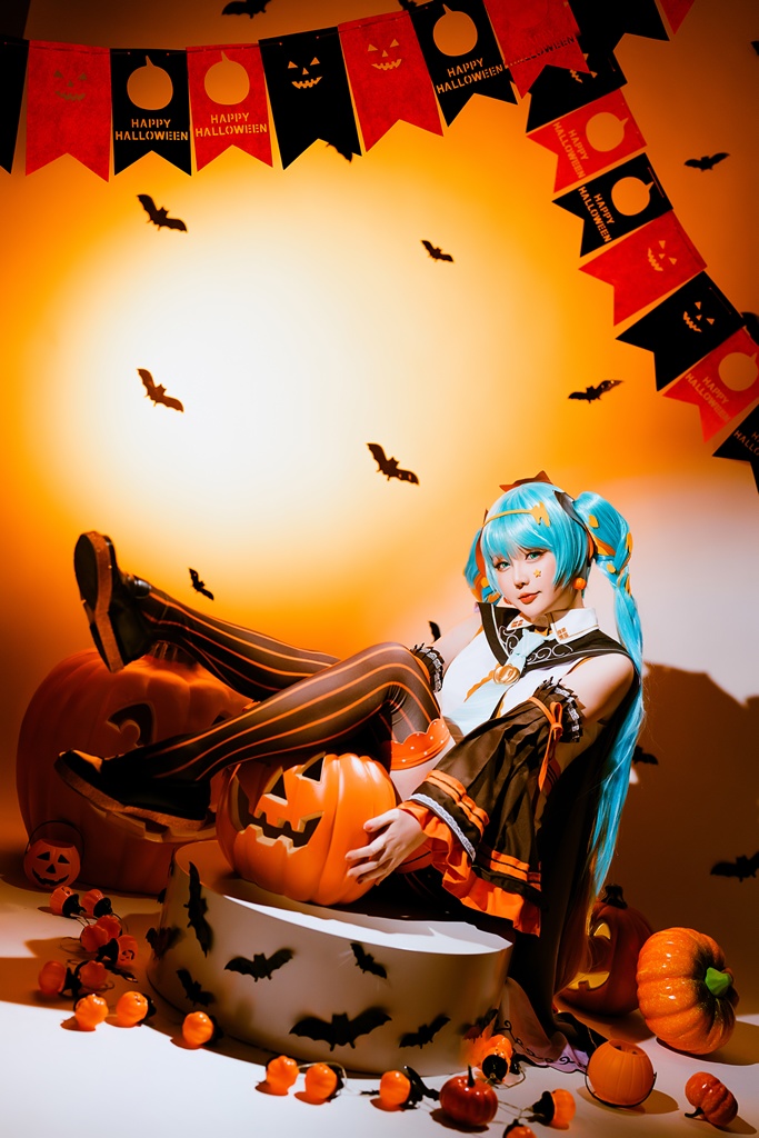 Hoshilily 星之迟迟 Hatsune Miku Halloween 22