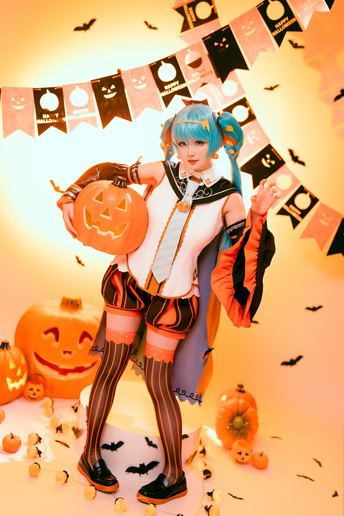 Hoshilily 星之迟迟 Hatsune Miku Halloween 8